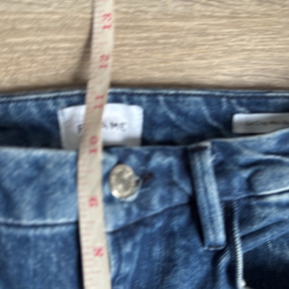 Frame Denim Le Crop Mini Boot Jeans  Huntdale LCMBRA118 Flare Leg Raw Hem - Picture 8 of 12